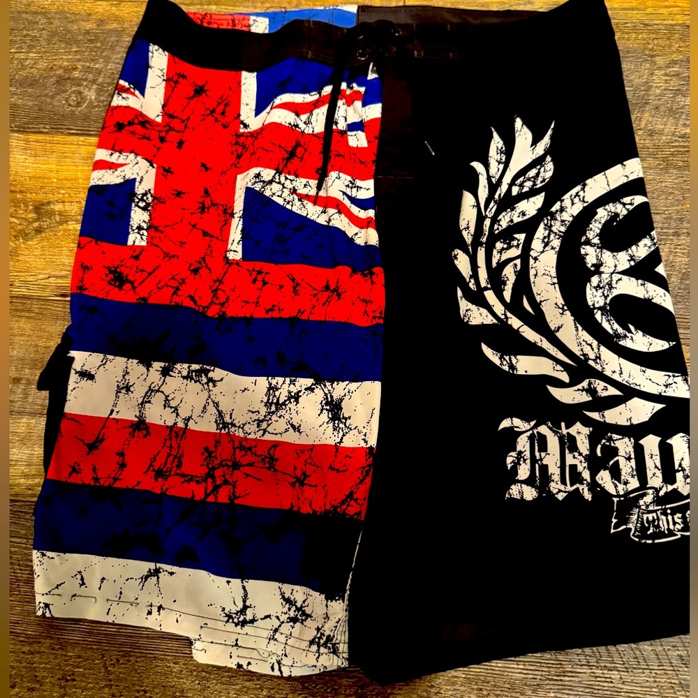 Maui built surf board swim trunks shorts size 40